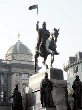 Памятник Святому Вацлаву