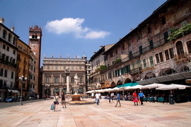 Пьяцца делле Эрбе